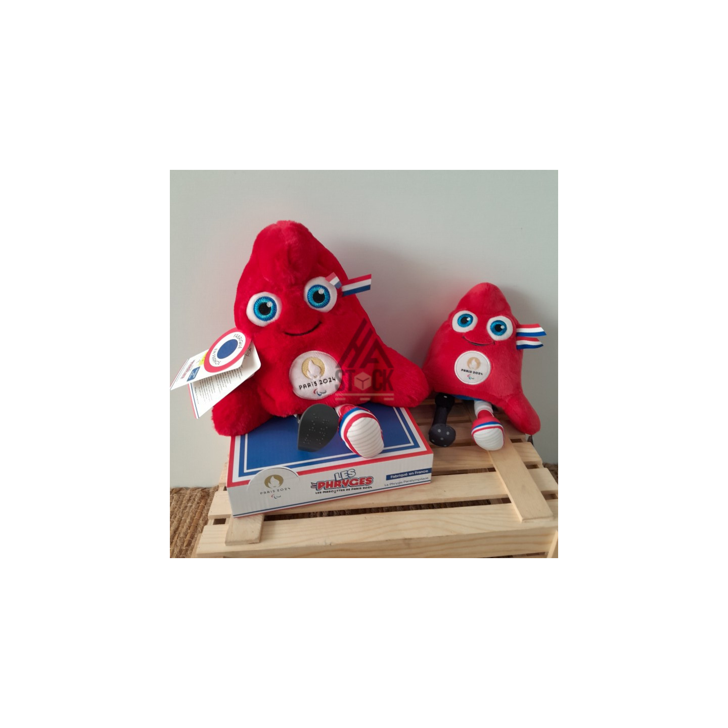 Peluche mascotte PARIS 2024 -55 pièces