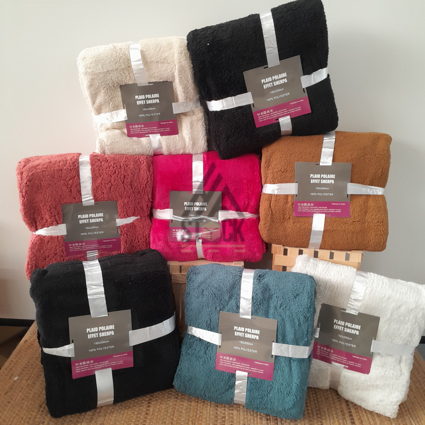 Plaid polaire effet SHERPA - 8 pièces