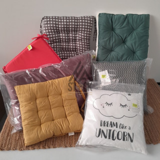 Coussin de sol & assise - 90 pièces