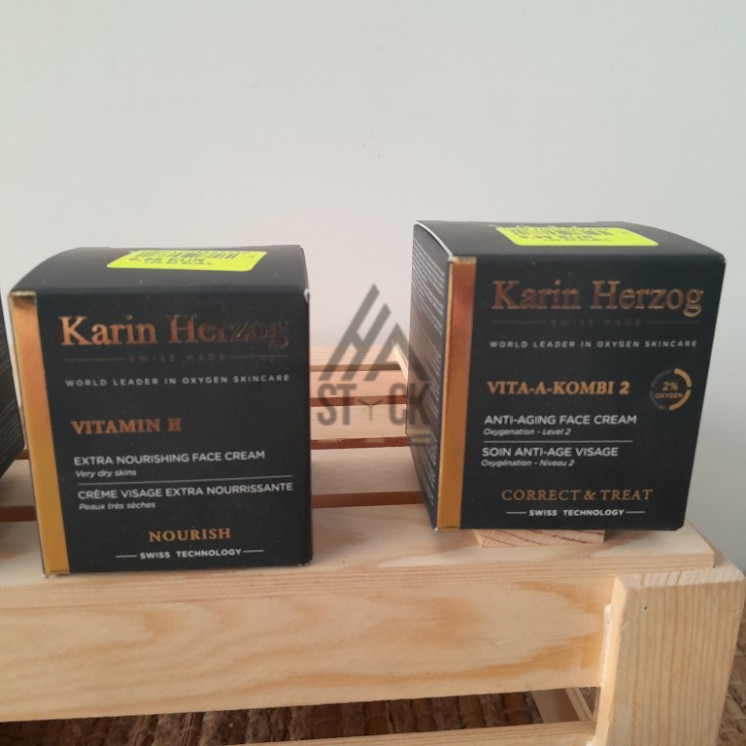 Crème - KARIN HERZOG - 35 pièces