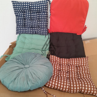 Coussin de sol & assise - 85 pièces Coussin de sol & assise - 85 pièces