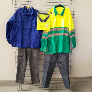 Vêtements de travail - 150 pièces