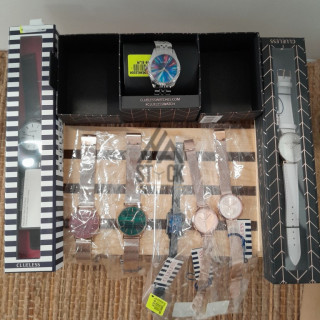 Montre  - 70 pièces