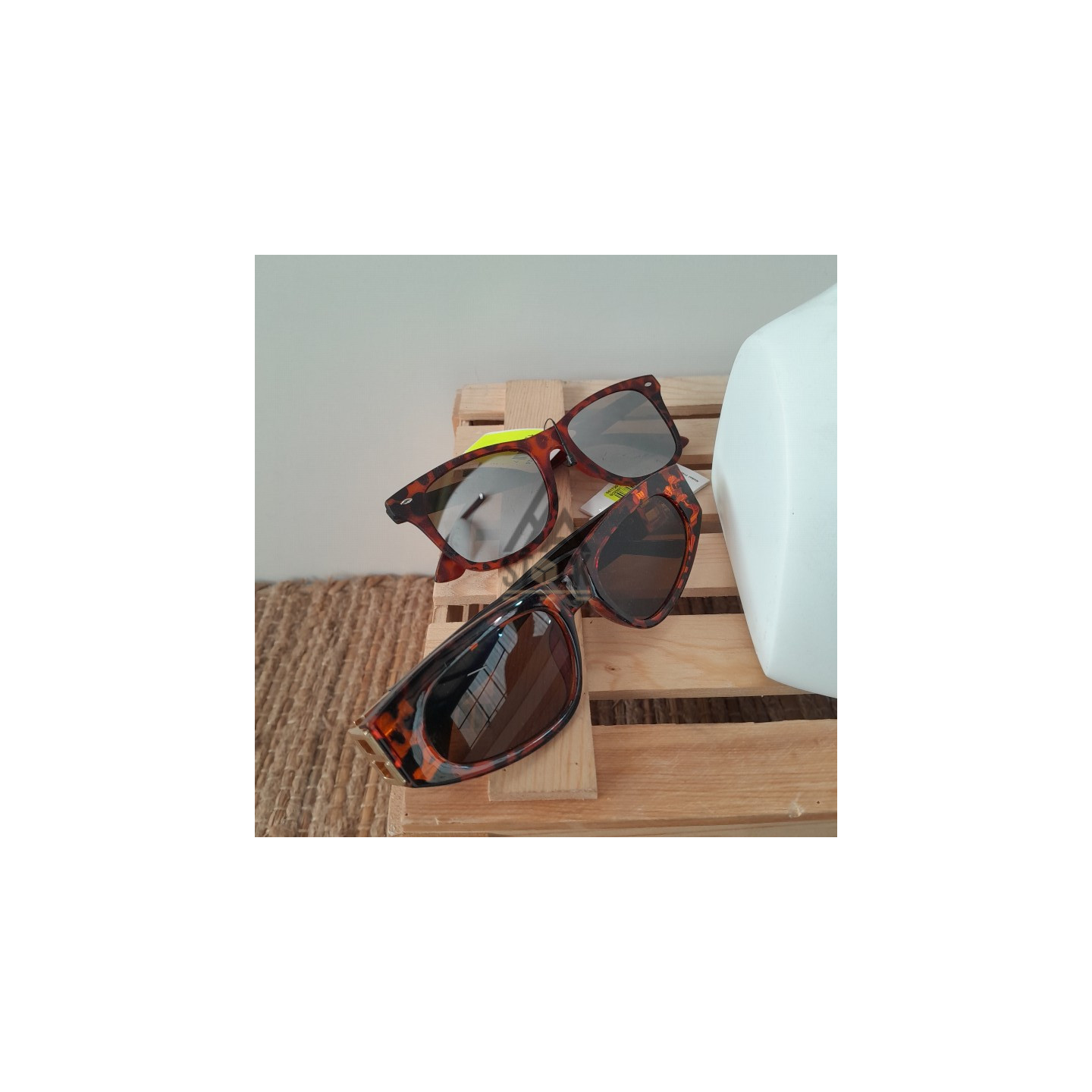 Lunette de soleil - 100 pièces