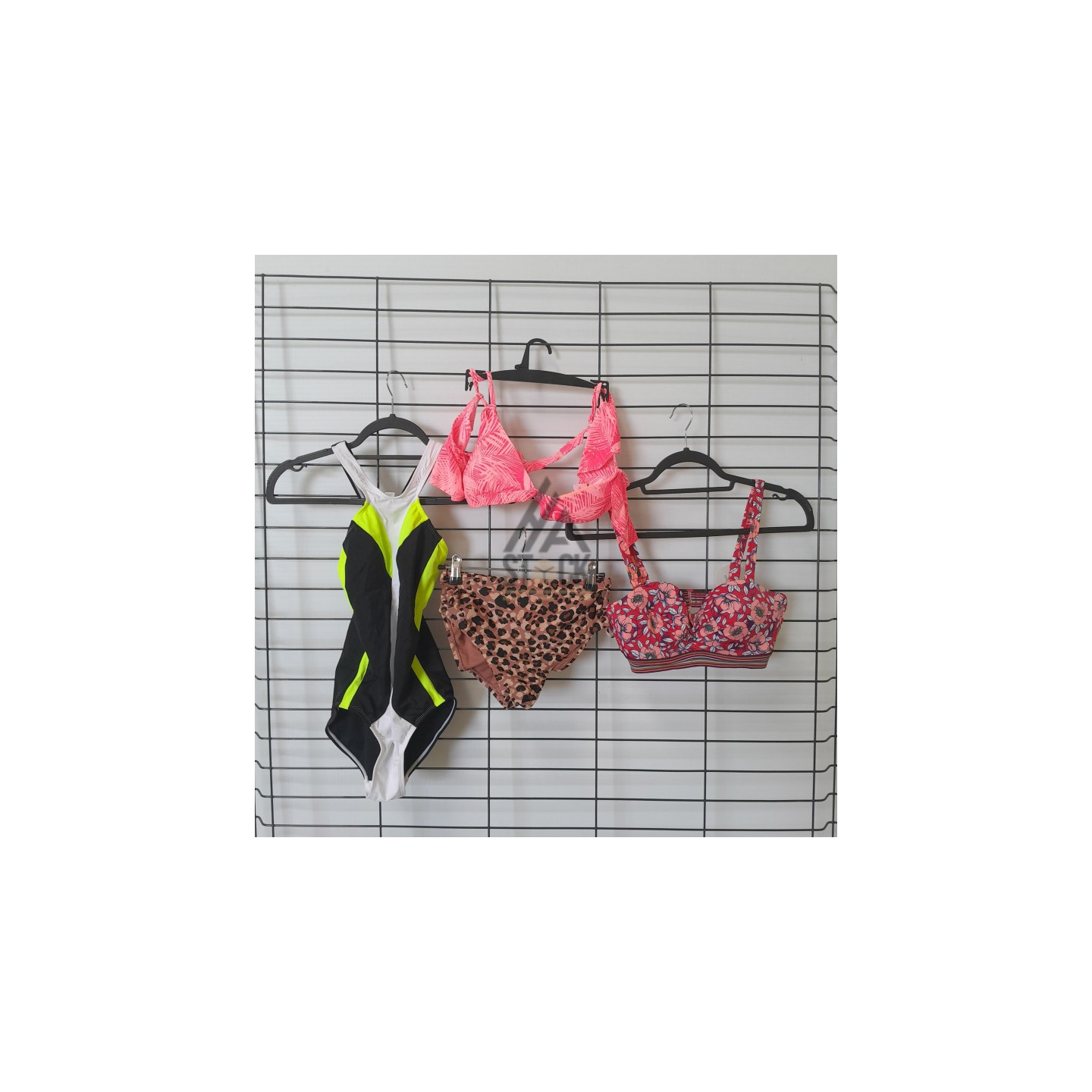 Maillot de bain - 200 pièces