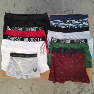SOUS VETEMENTS HOMME - 160 pièces