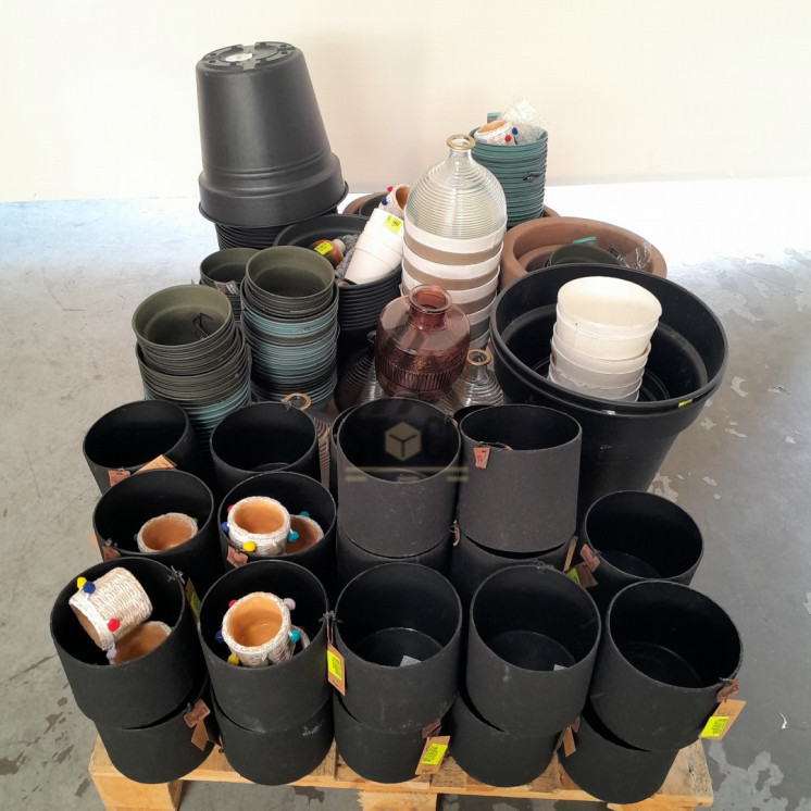 Pot de fleur - 175 pièces