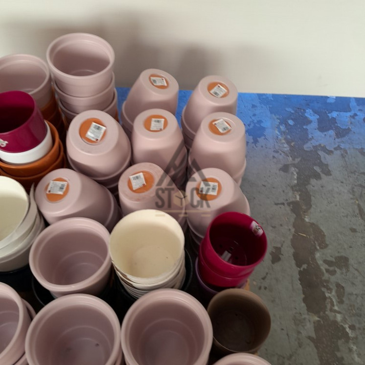 Pot de fleur - 130 pièces