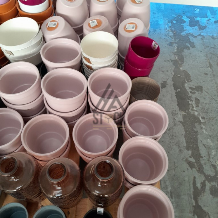 Pot de fleur - 130 pièces