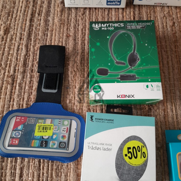 MULTIMÉDIA - 100 pièces