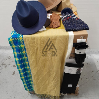 Article d'HIVER de marque - 100 pièces Article d'HIVER de marque - 100 pièces