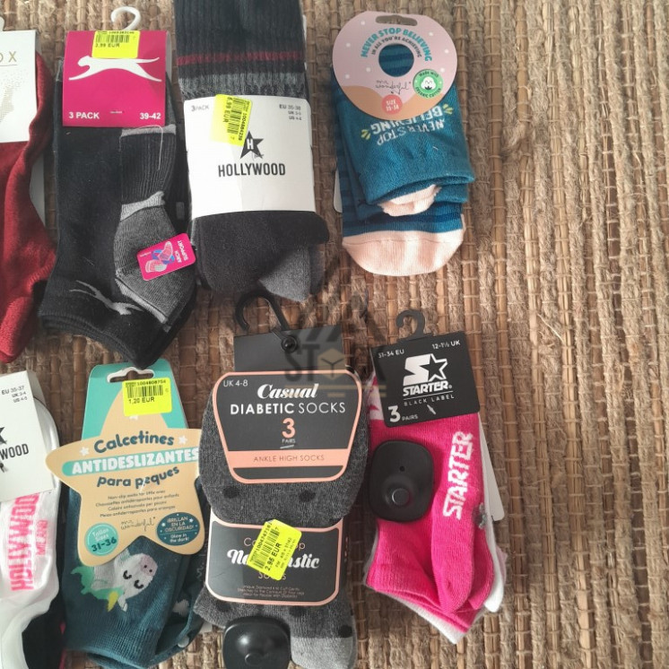 CHAUSSETTE - 300 paires