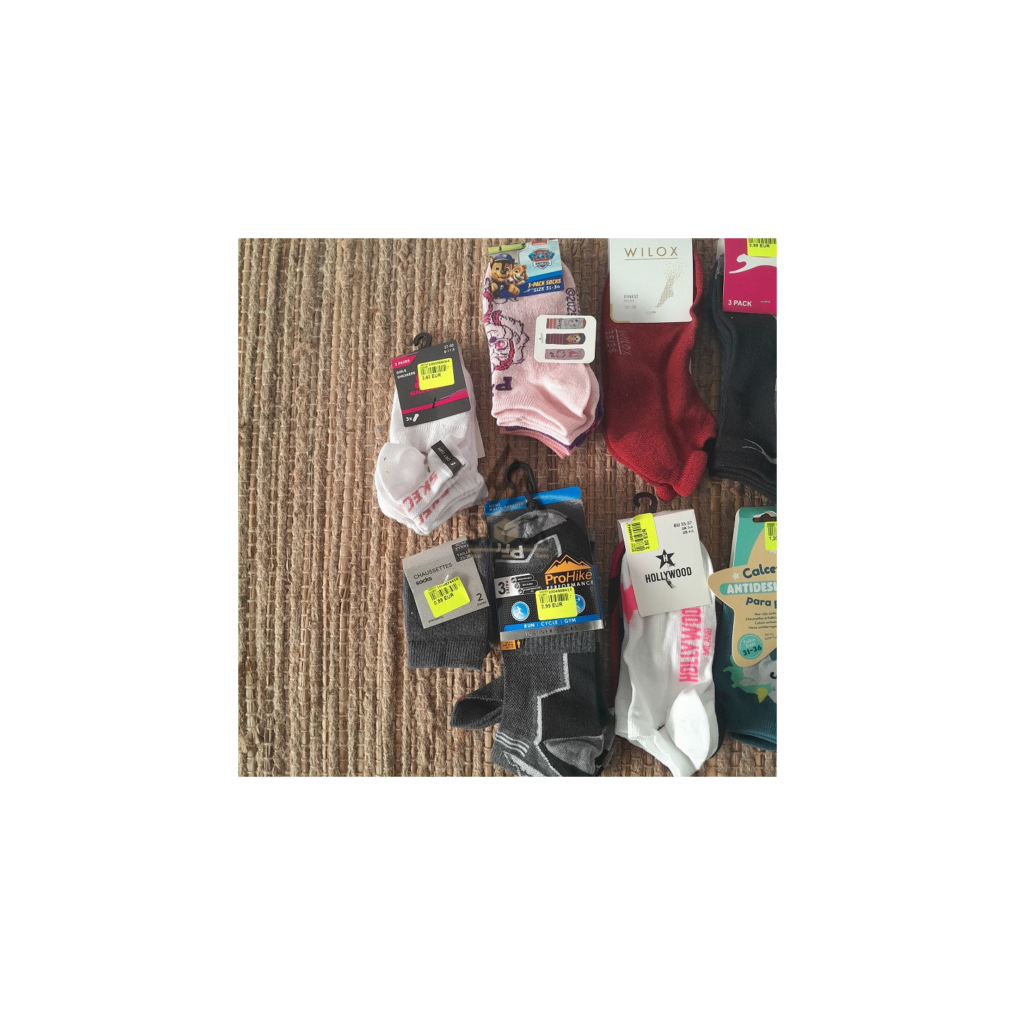 CHAUSSETTE - 300 paires