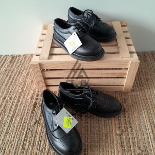 CHAUSSURES enfants - 17 paires CHAUSSURES enfants - 17 paires