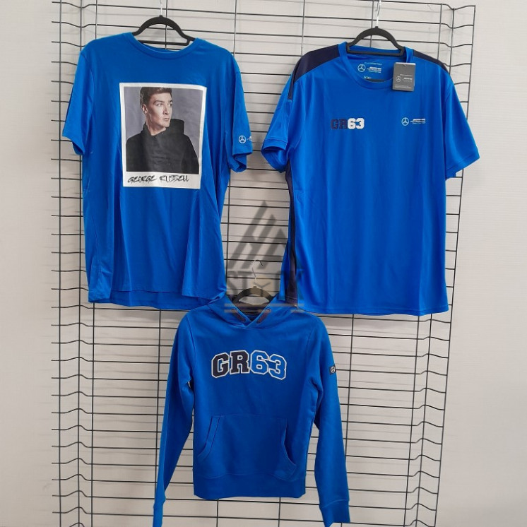 Textile/ accessoires AMG MERCEDES - 30 pièces