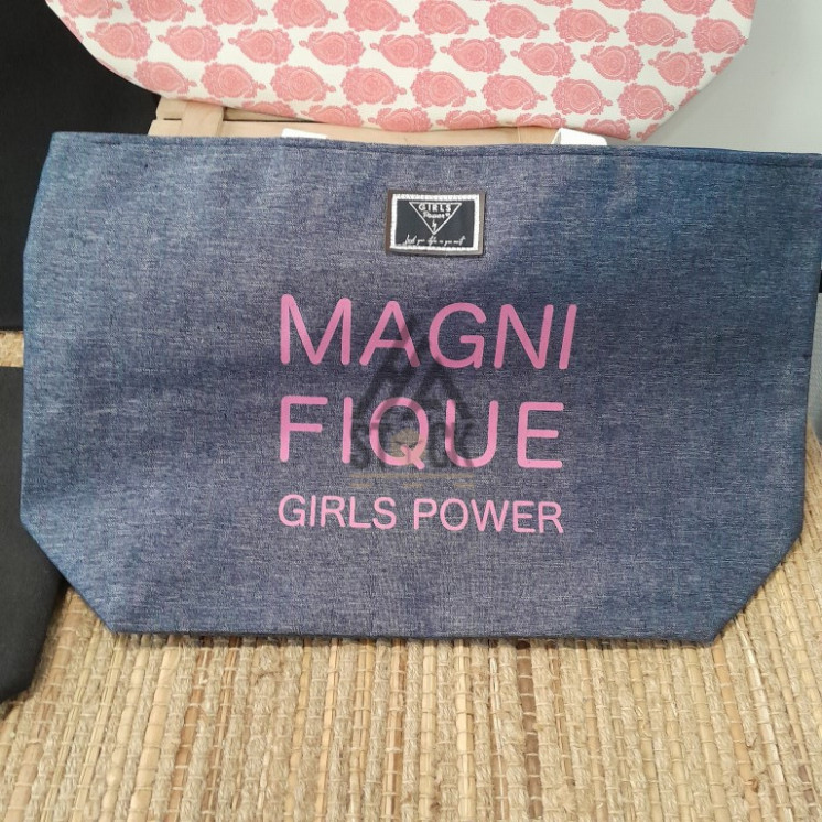 SAC - GIRLS POWER  - 22 pièces