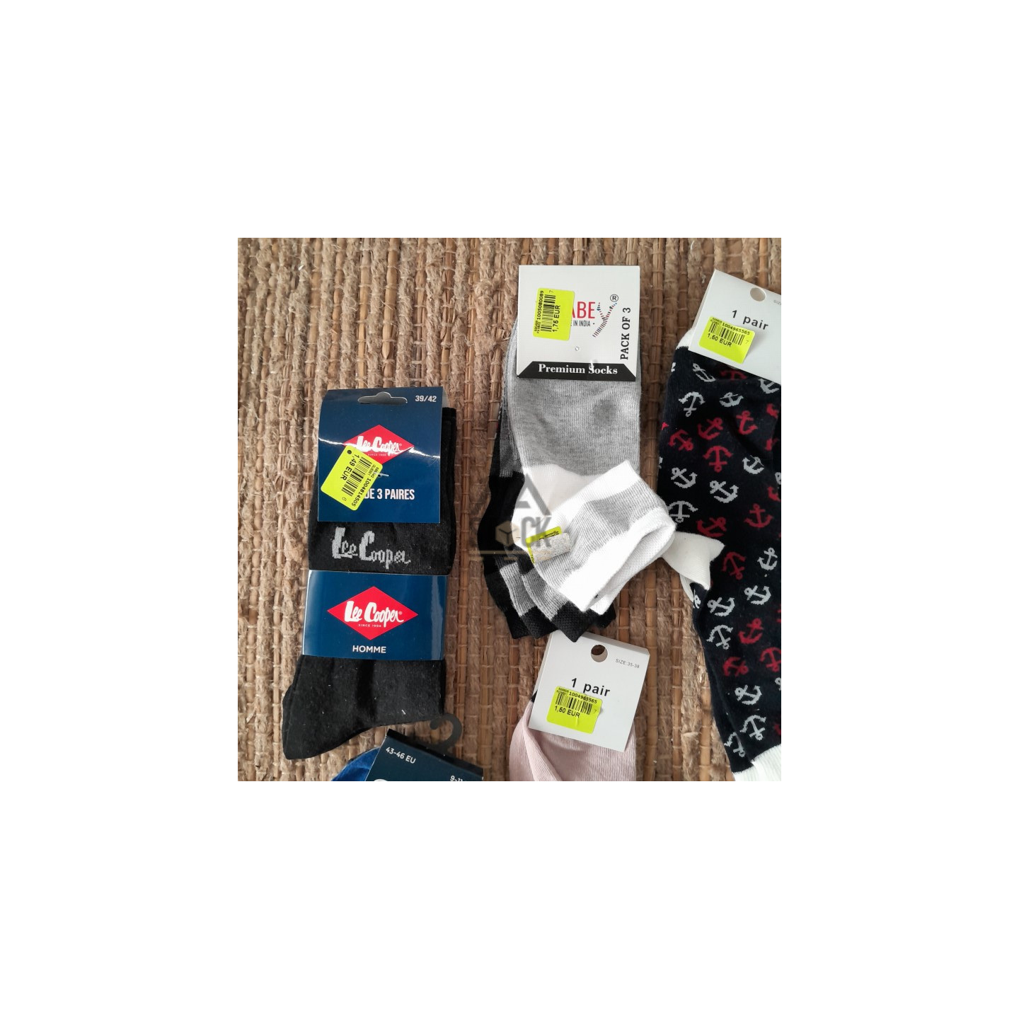 CHAUSSETTE - 300 paires