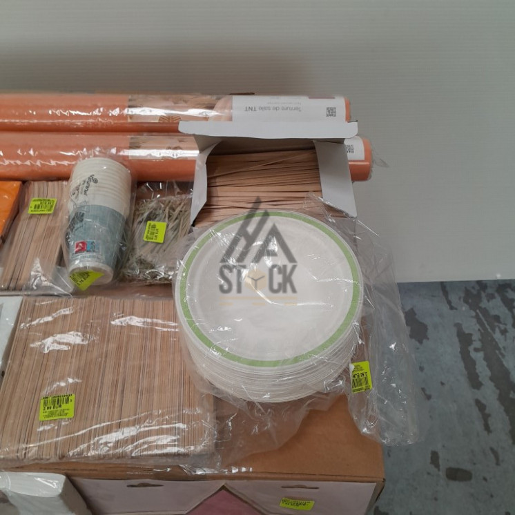 VAISSELLE JETABLE - 340 pièces