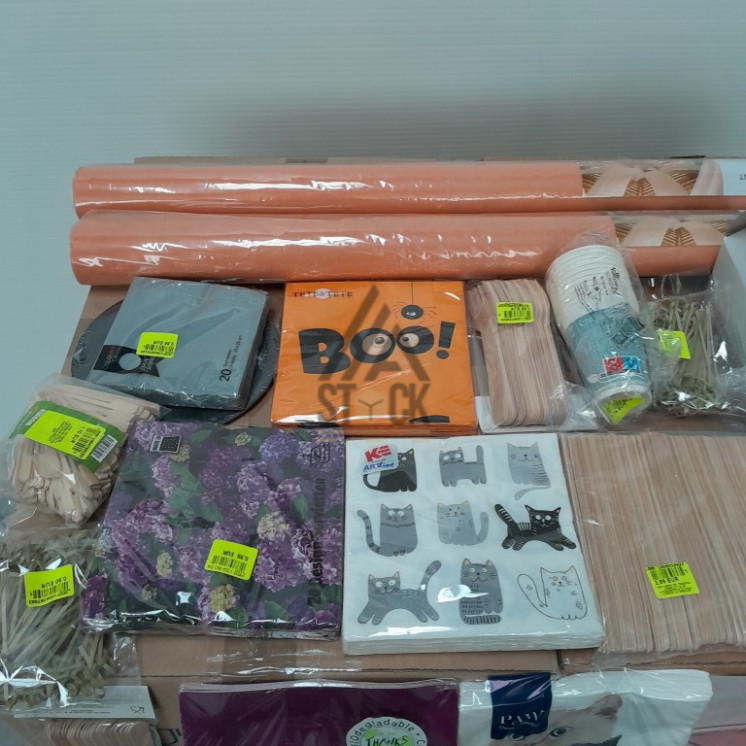 VAISSELLE JETABLE - 340 pièces