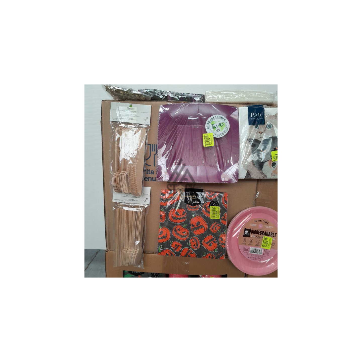 VAISSELLE JETABLE - 340 pièces