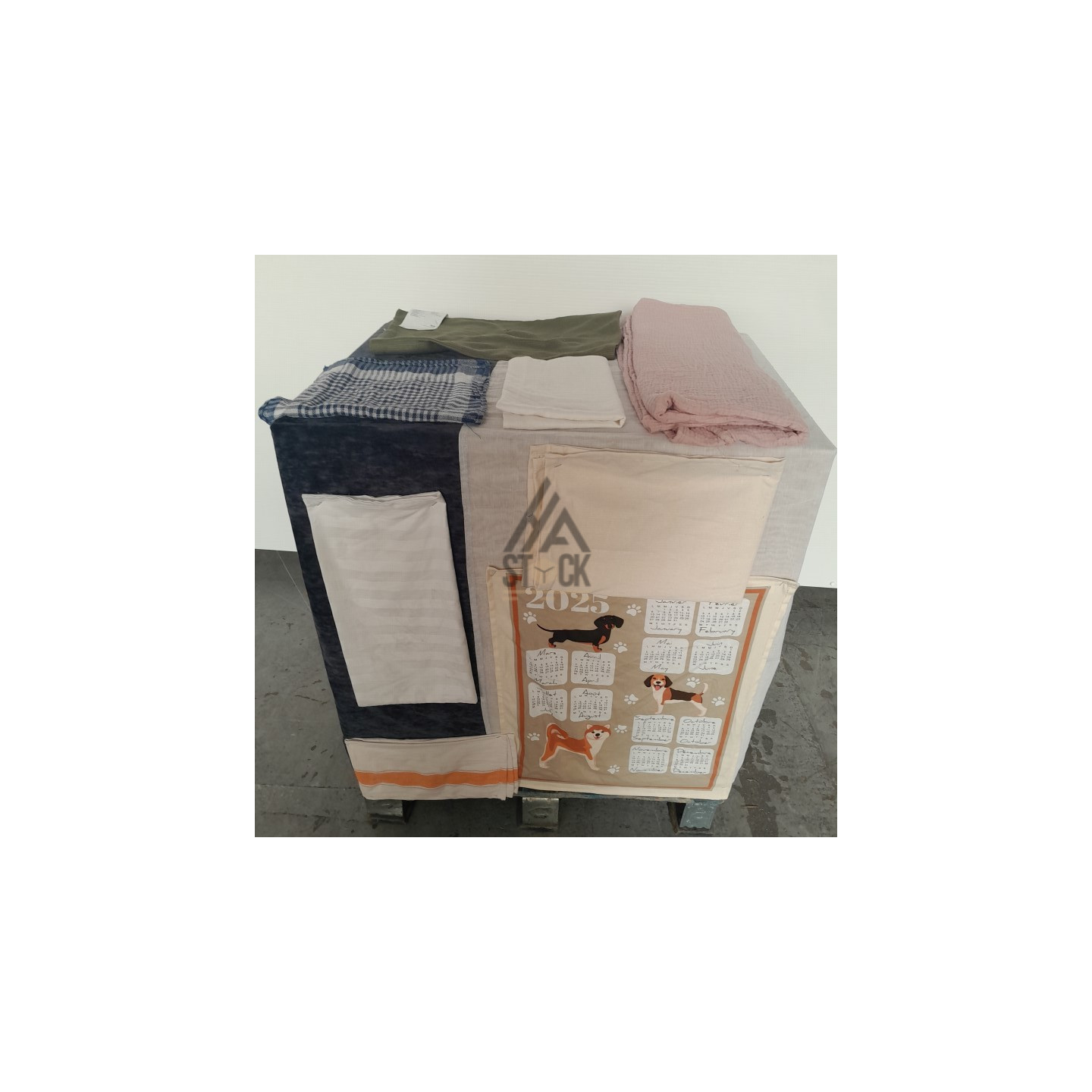 LINGE DE MAISON VRAC - 220 pièces