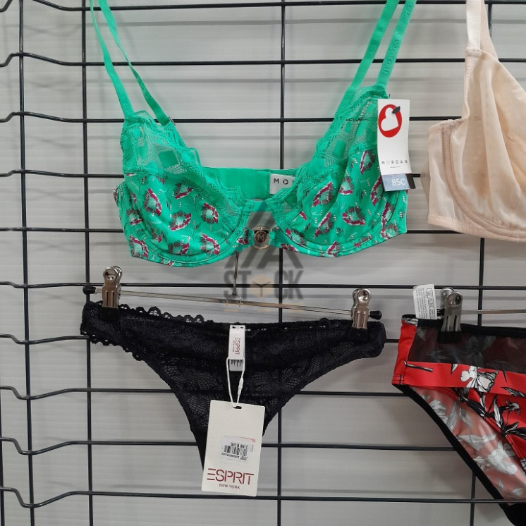 SOUS VETEMENTS DE MARQUE - 50 pièces