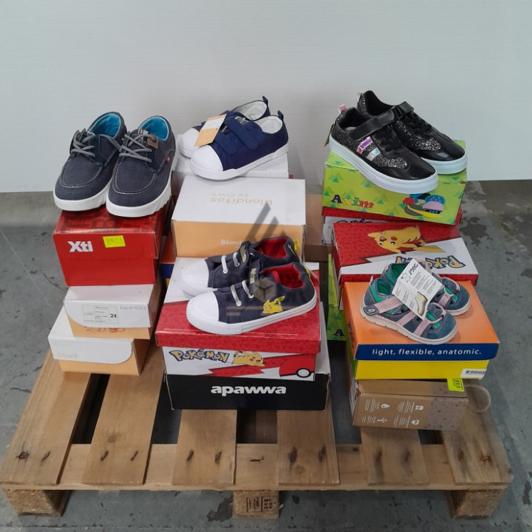 CHAUSSURE en boite enfants - 20 paires