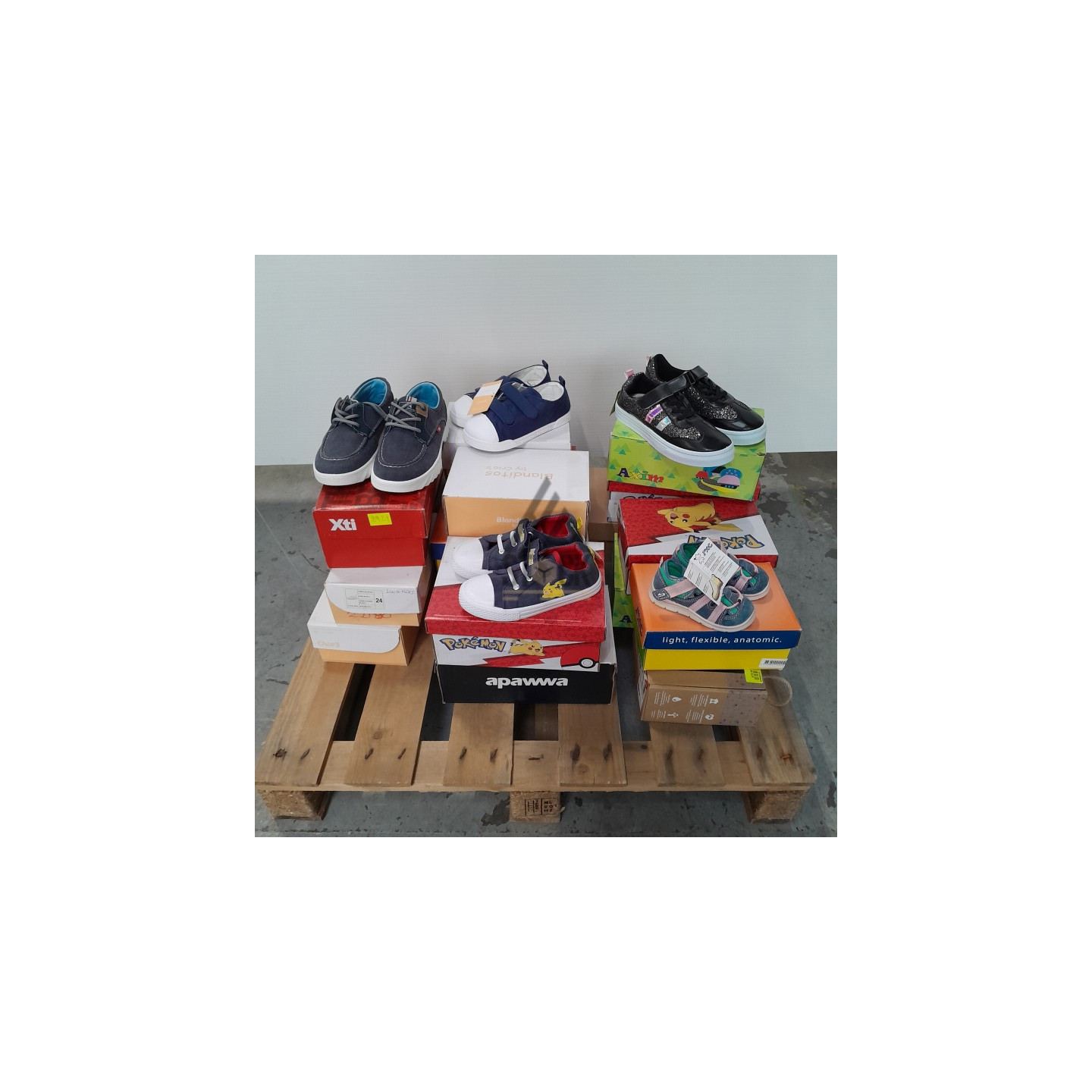 CHAUSSURE en boite enfants - 20 paires