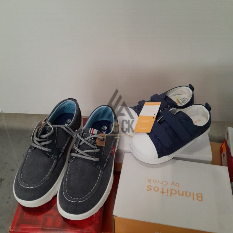 CHAUSSURE en boite enfants - 20 paires