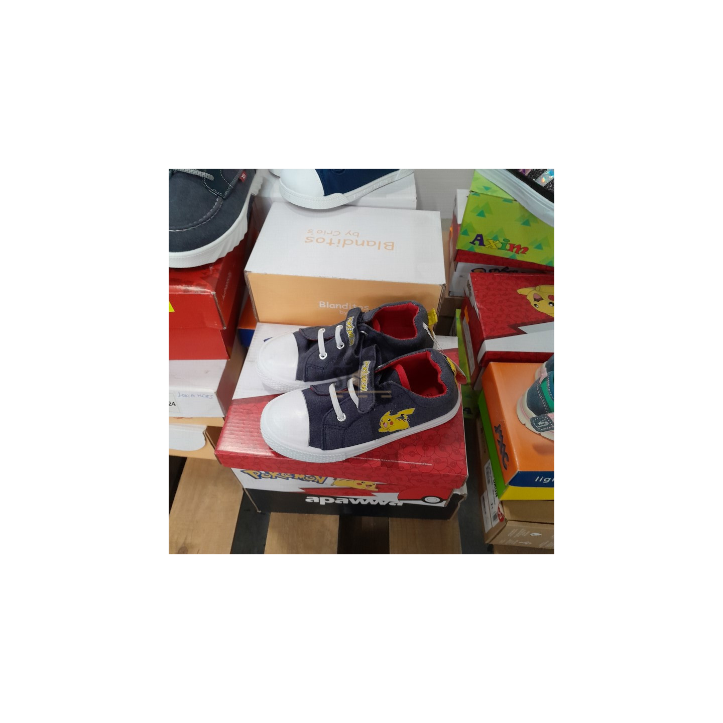 CHAUSSURE en boite enfants - 20 paires
