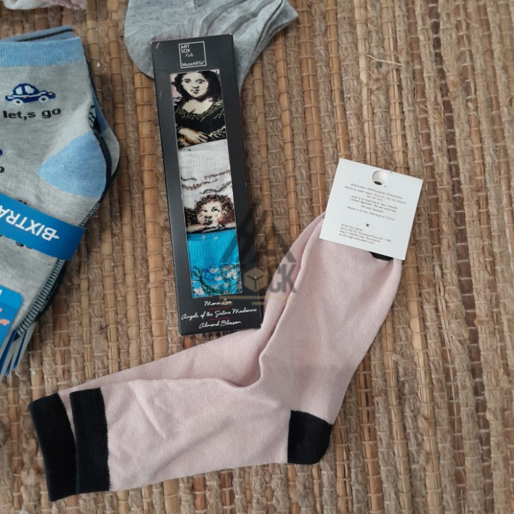 CHAUSSETTE - 300 paires