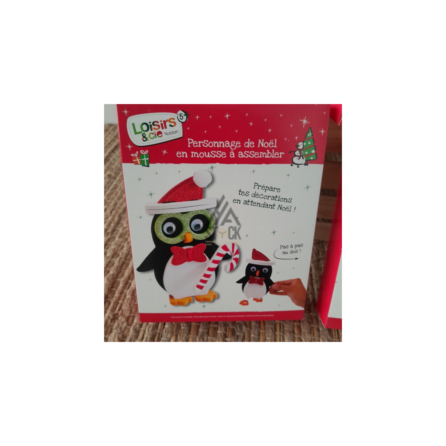 Suspensions en mousse a décorer NOEL - 65 pièces