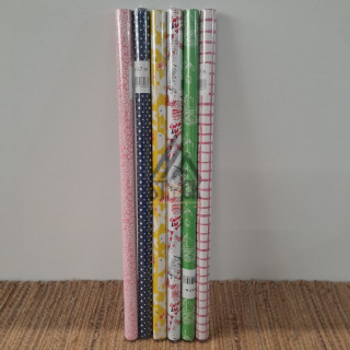 Papier cadeaux - 150 rouleaux
