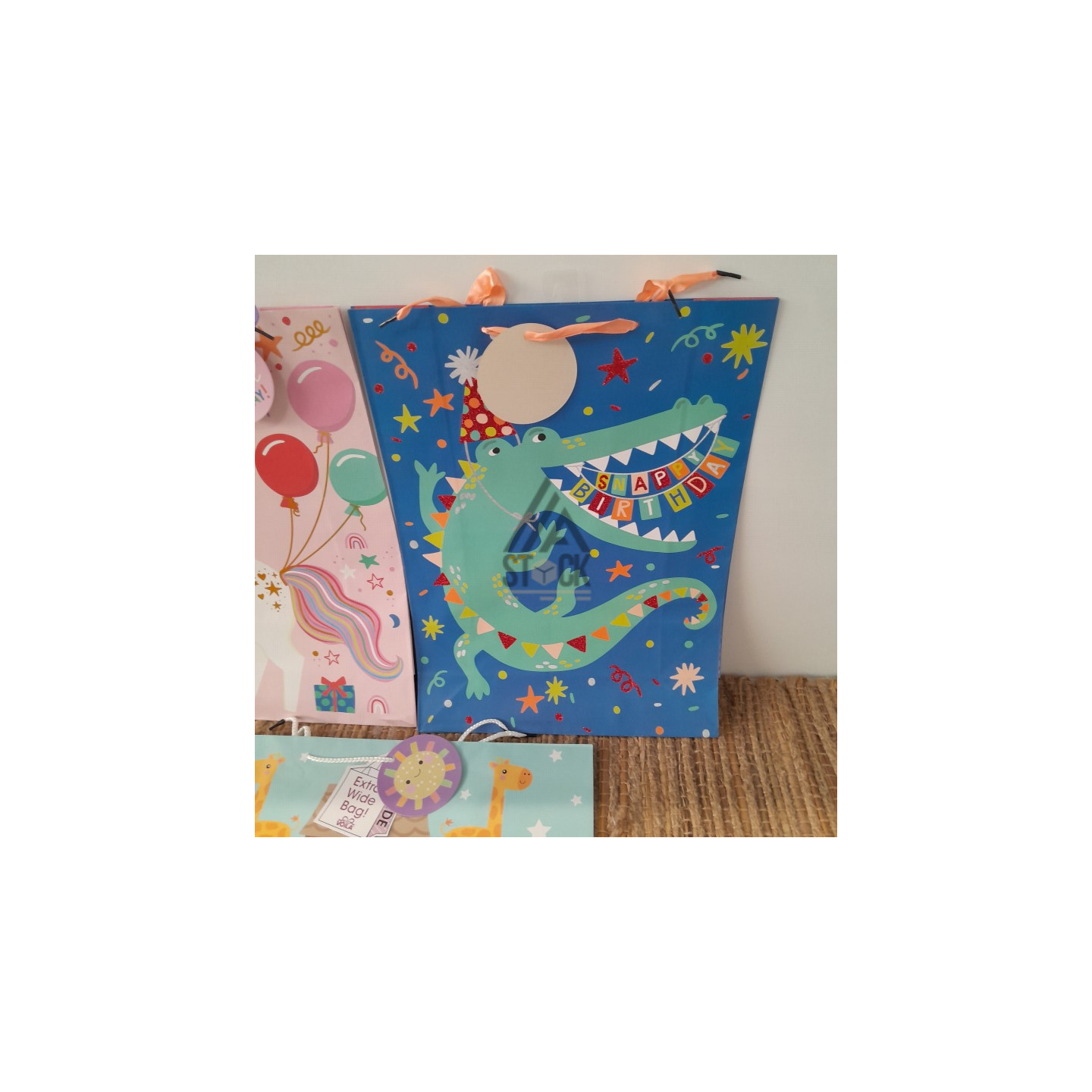 Sac cadeaux - 125 pièces