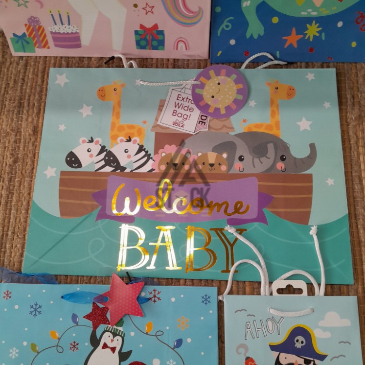 Sac cadeaux - 125 pièces