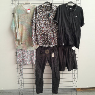 TEXTILE MARQUE  - 150 pièces