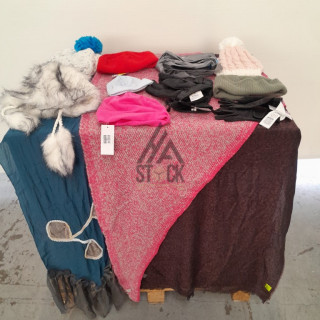 Article d'HIVER  -  300 pièces