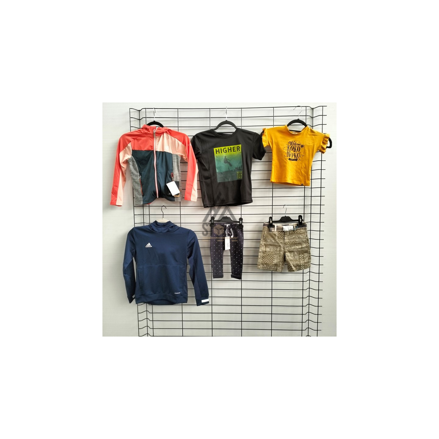 TEXTILE ENFANT de marque - 120 pièces