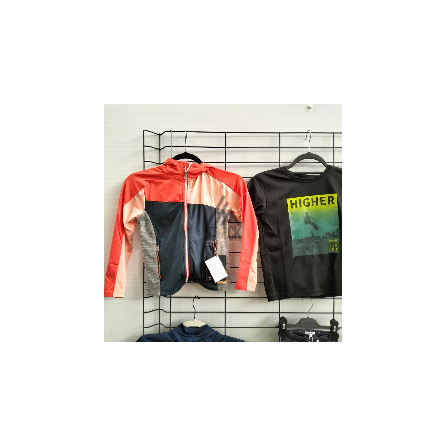 TEXTILE ENFANT de marque - 120 pièces