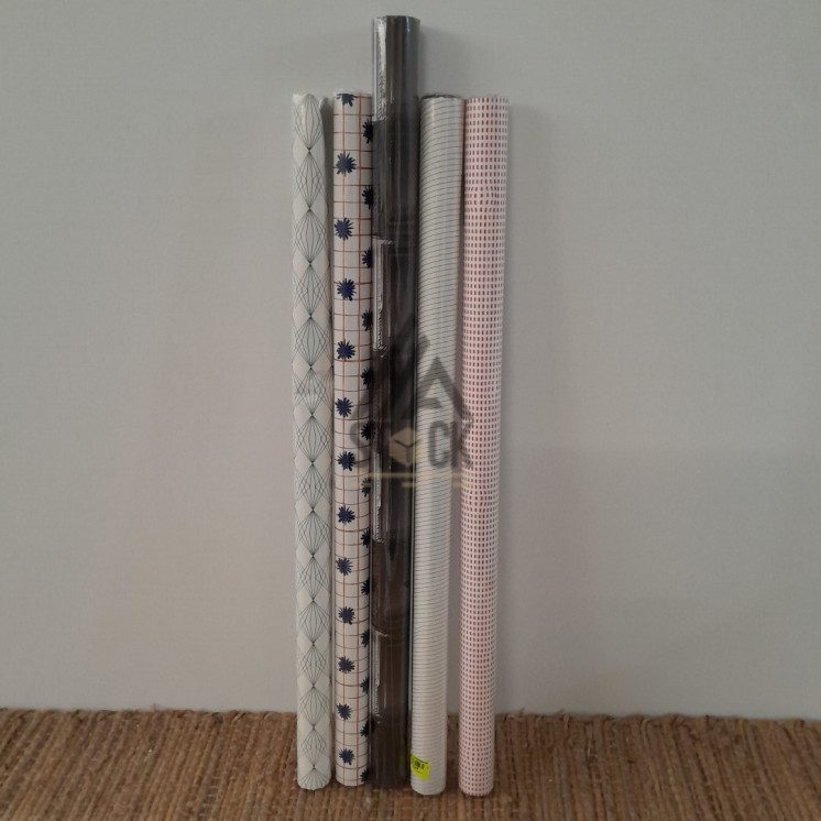 Papier cadeaux - 150 rouleaux