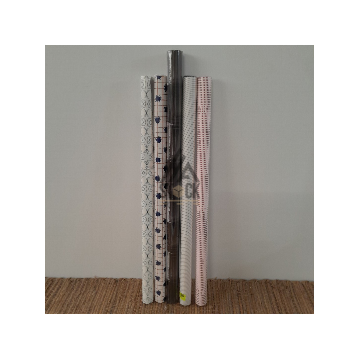 Papier cadeaux - 150 rouleaux