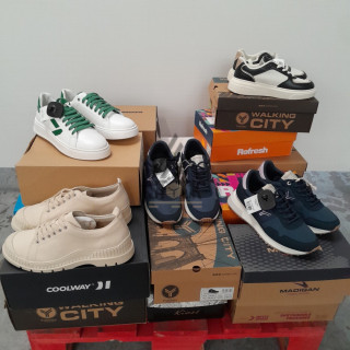 CHAUSSURE en boite  - 20 paires