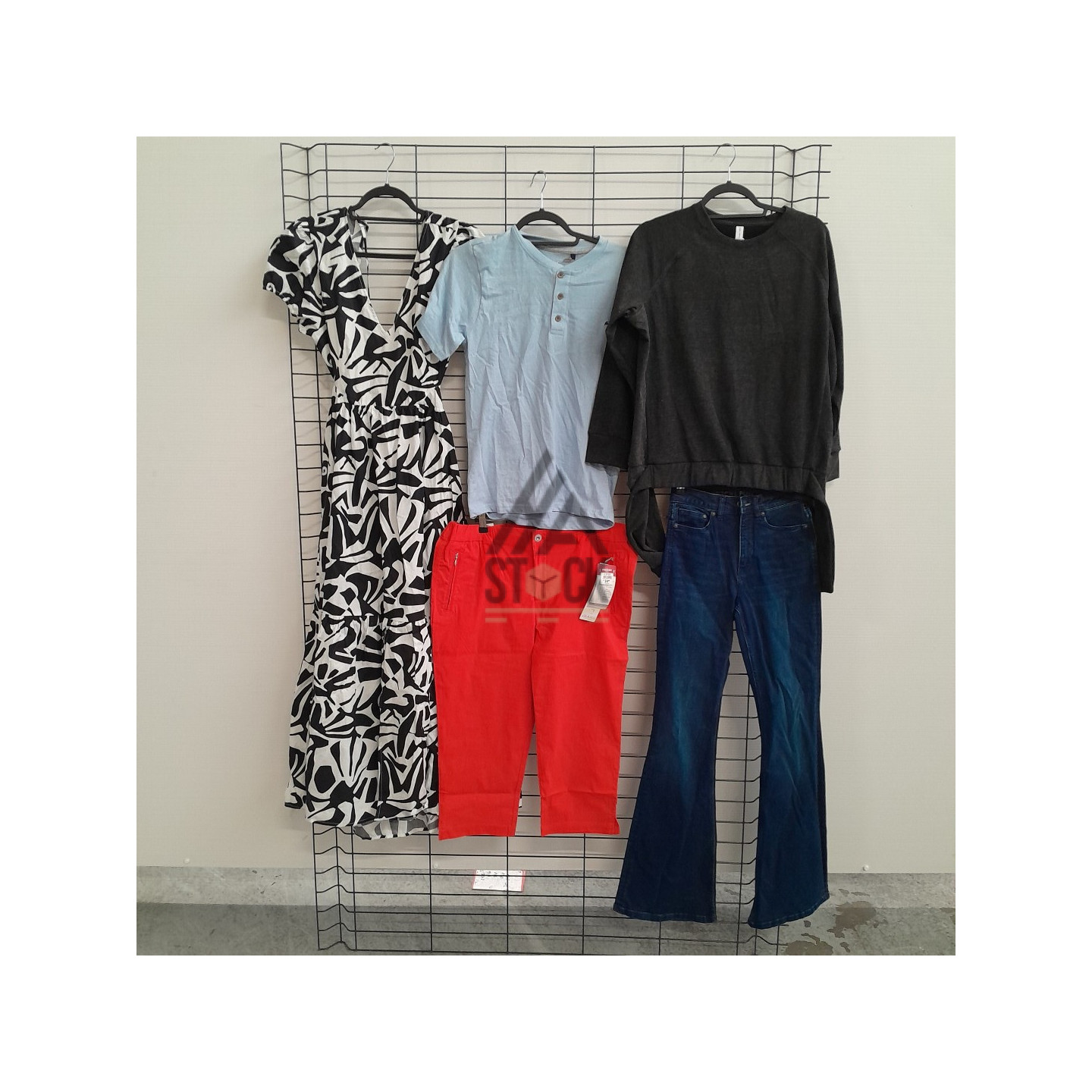 TEXTILE MARQUE  - 100 pièces