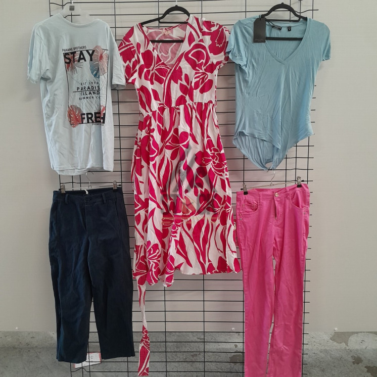 TEXTILE MARQUE  - 100 pièces