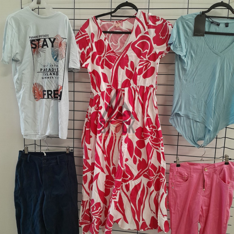 TEXTILE MARQUE  - 100 pièces