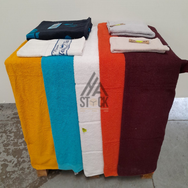 SERVIETTE - 115 pièces