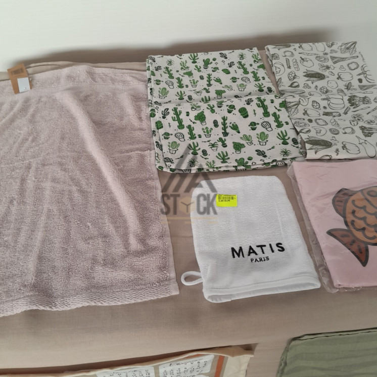 LINGE DE MAISON VRAC - 220 pièces