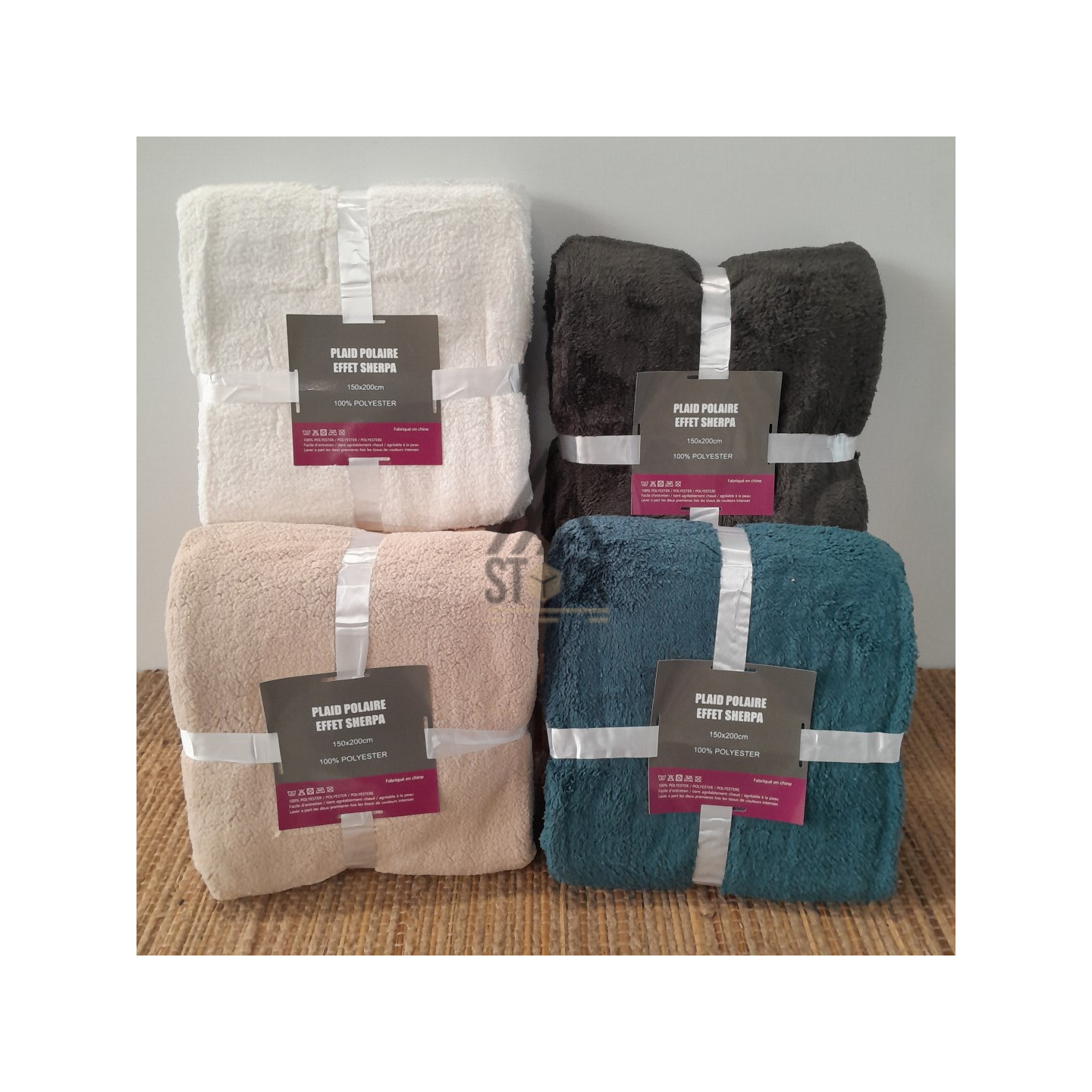 Plaid polaire effet SHERPA - 10 pièces