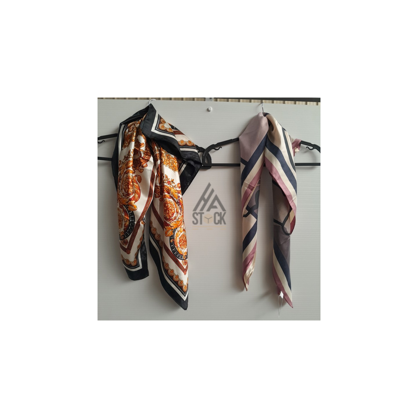 Foulard - 70 pièces