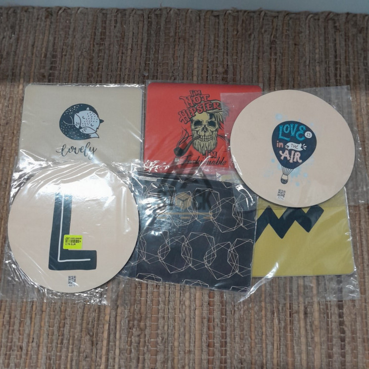 Tapis de souris - 150 pièces